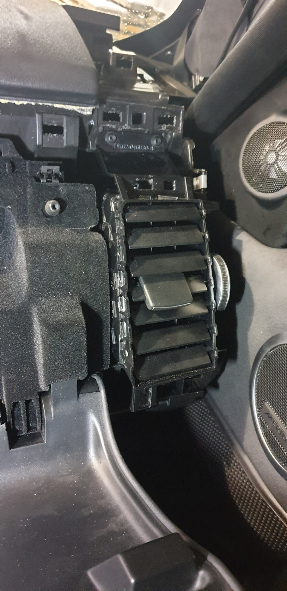 Фото в бортжурнале Land Rover Discovery V