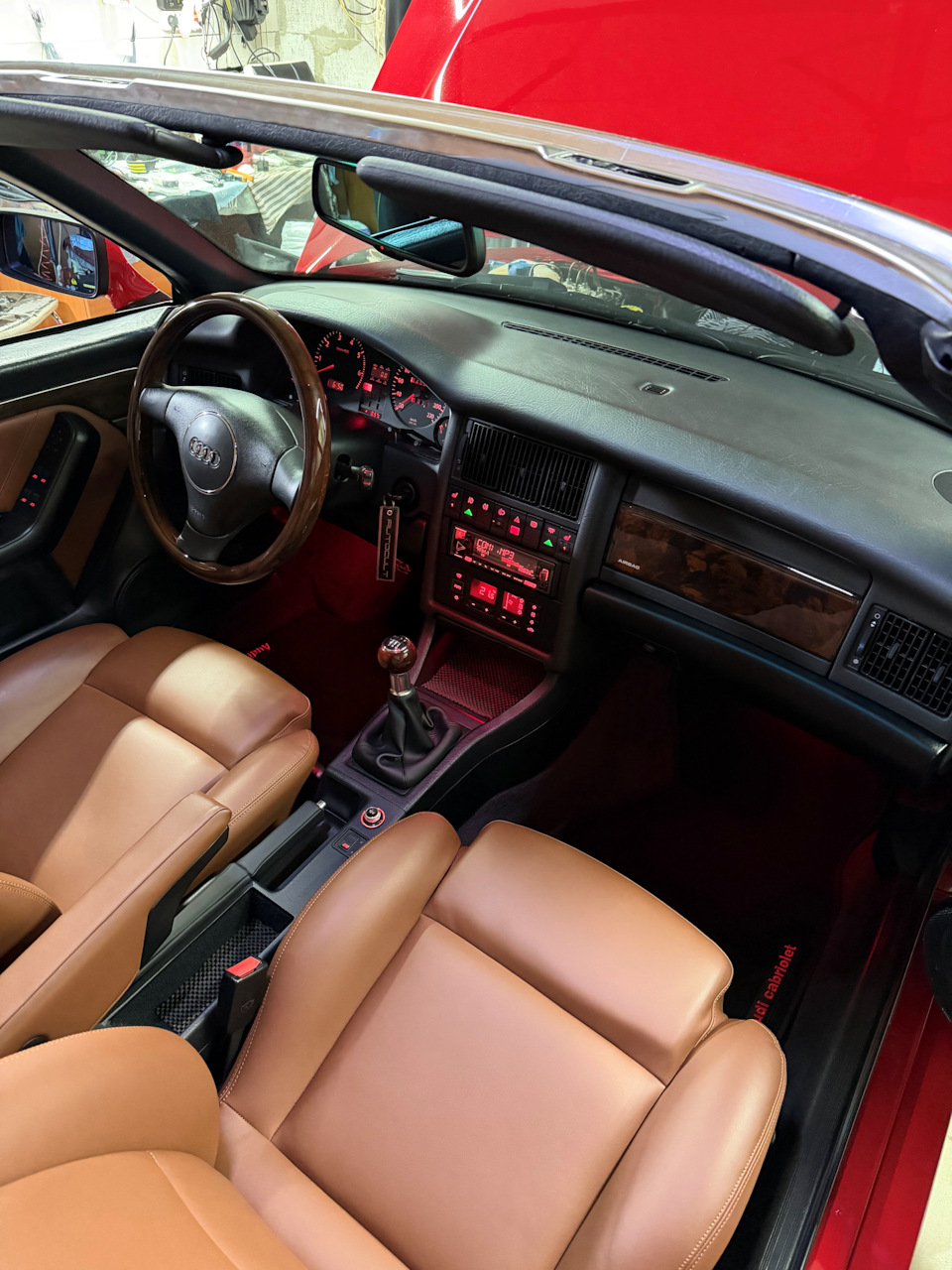 Фото в бортжурнале Audi Cabriolet (B4)