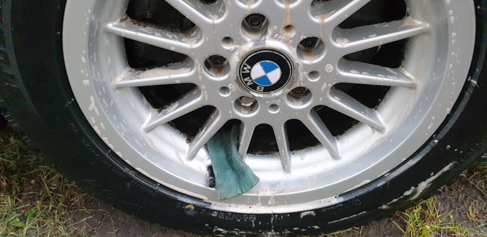 Фото в бортжурнале BMW 5 series (E39)