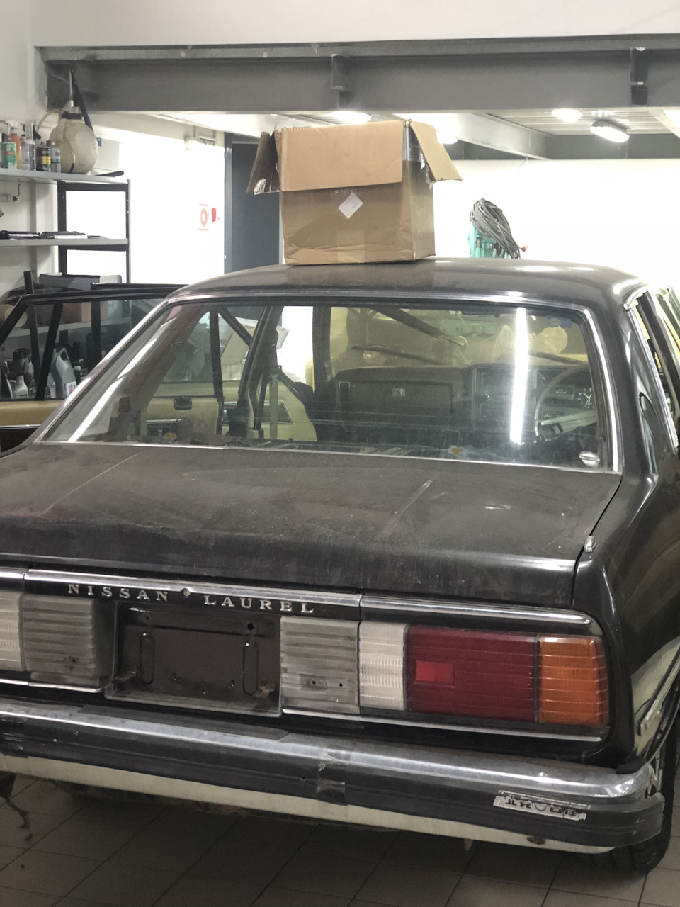 Фото в бортжурнале Nissan Laurel (C230)