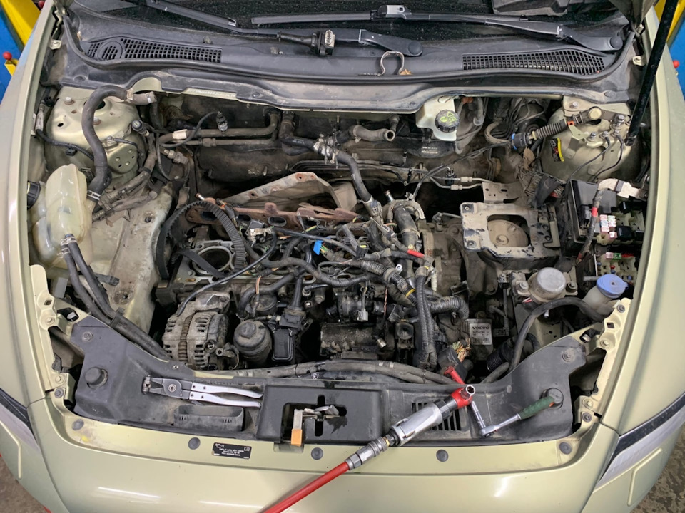 5 — Volvo V50