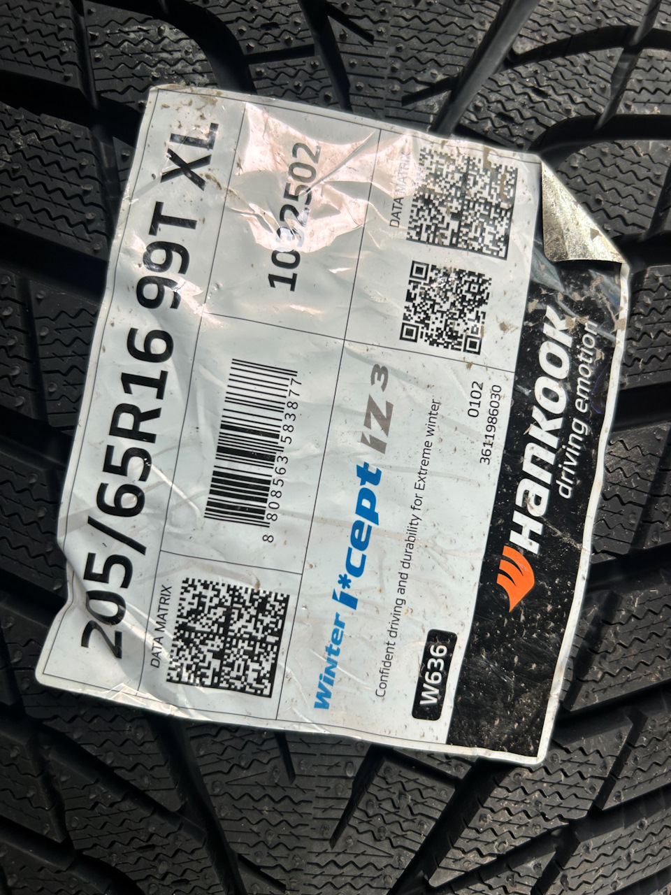 Фото в бортжурнале Honda Stepwgn (5G). Запчасти на фото: Hankook W636 Winter I*Cept IZ3