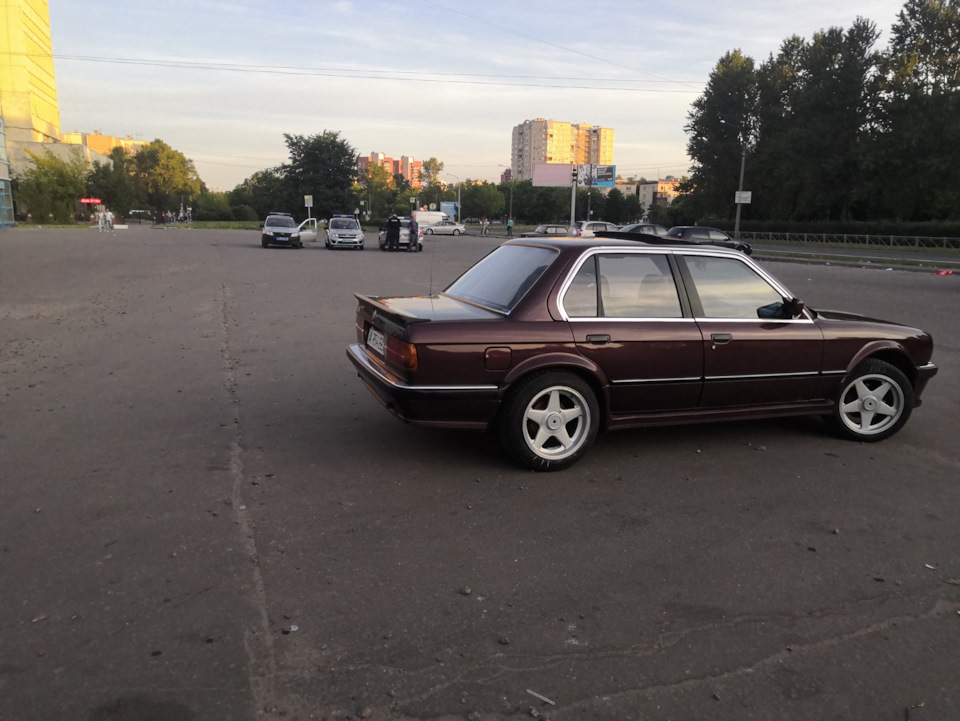 Фото в бортжурнале BMW 3 series (E30)