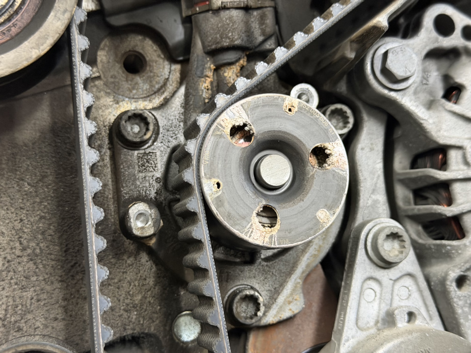 Фото в бортжурнале Audi A4 (B9)