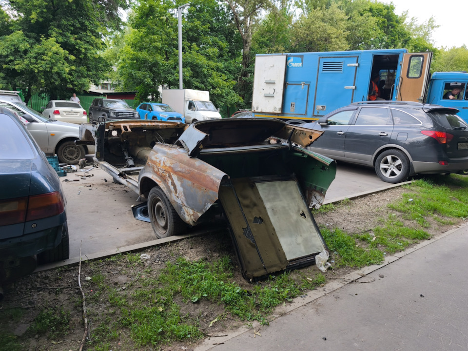 Фото в бортжурнале Mercedes-Benz W123
