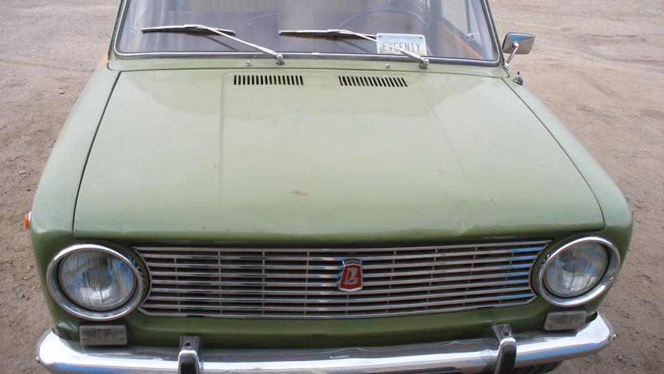 Lada 2102 Олива