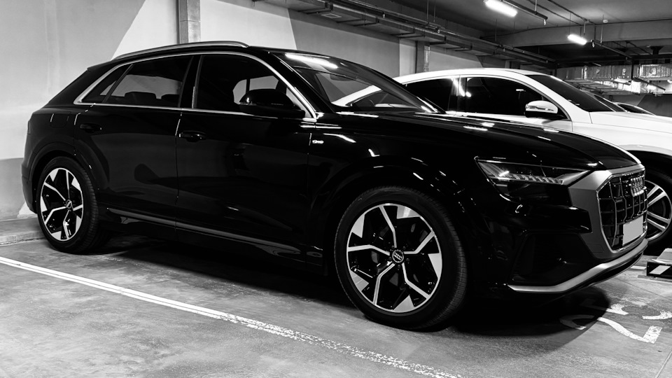 Audi Q8