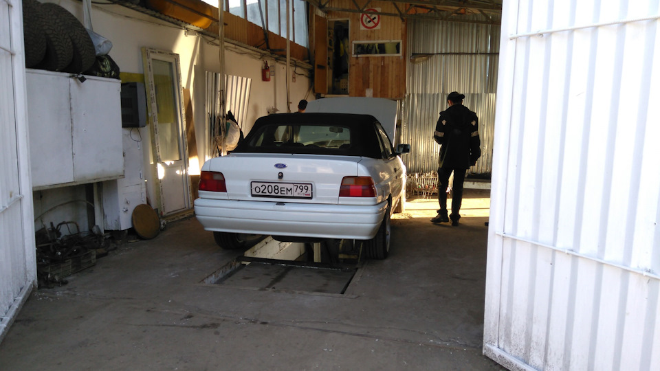 Фото в бортжурнале Ford Escort Mk5