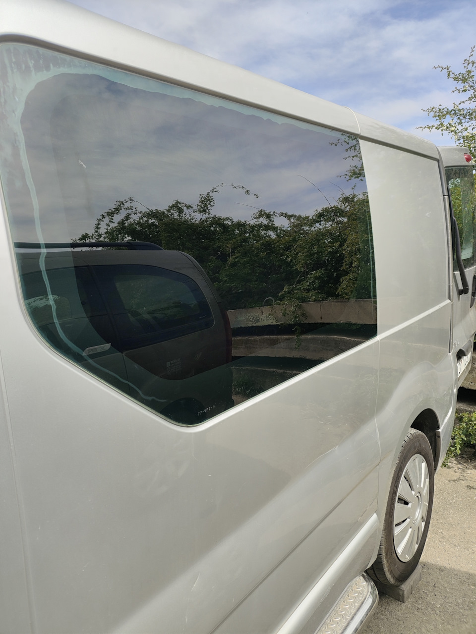 Фото в бортжурнале Opel Vivaro (1G)