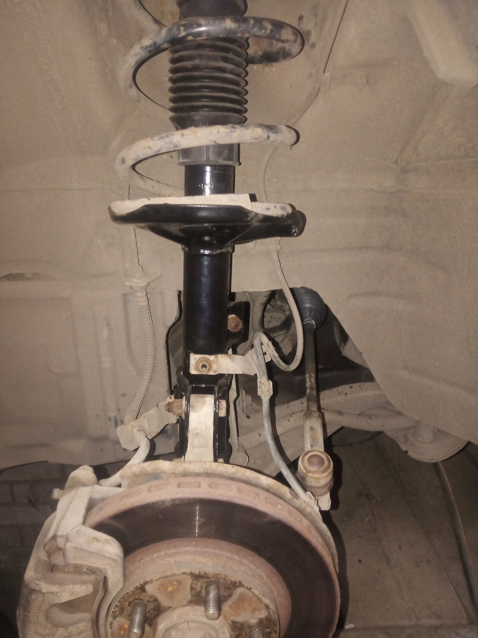 Фото в бортжурнале Mitsubishi Space Wagon (3G)