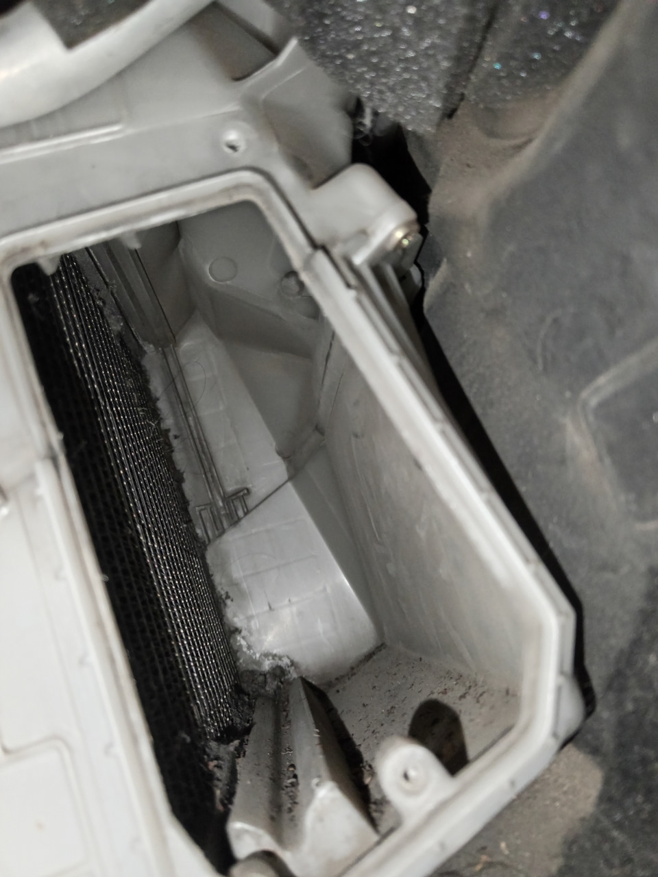 Фото в бортжурнале Mazda 3 (1G) BK