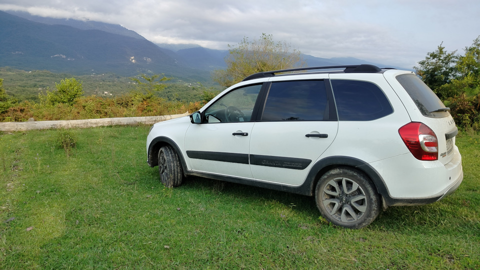 Lada Гранта Cross Quest Enjoy