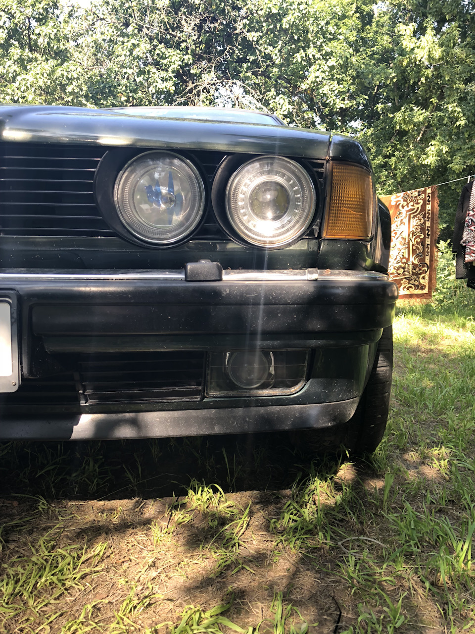 Уже на машине — BMW 7 series (E32)