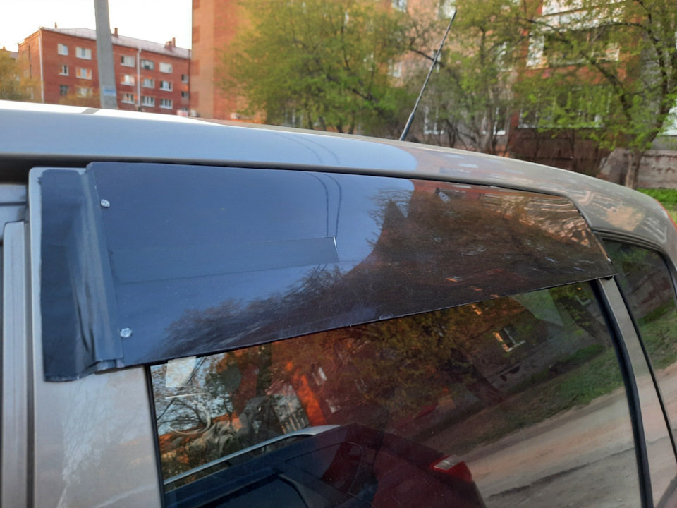 Старые ветровики — Mitsubishi Colt VI