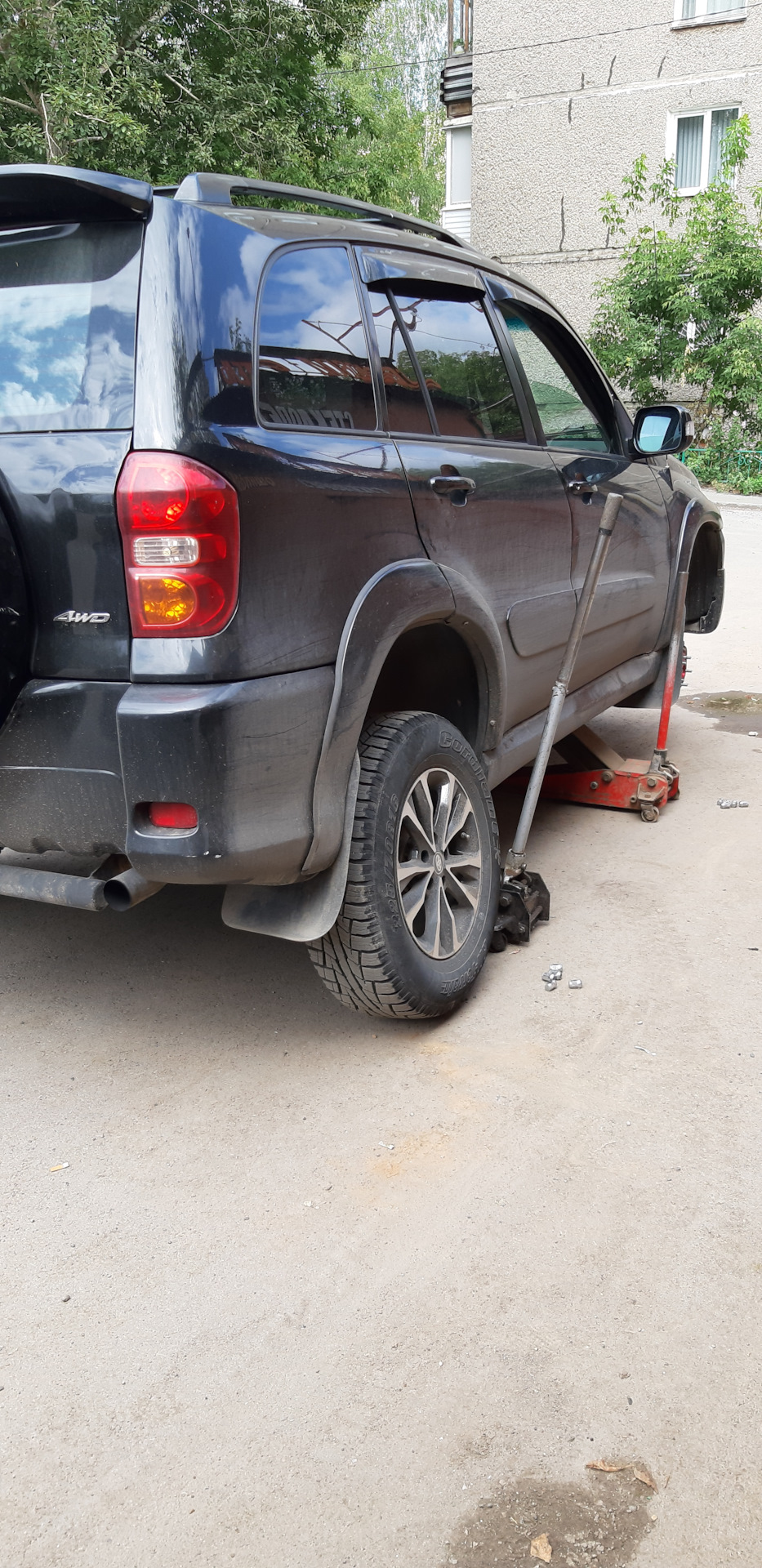 Фото в бортжурнале Toyota RAV4 (II)