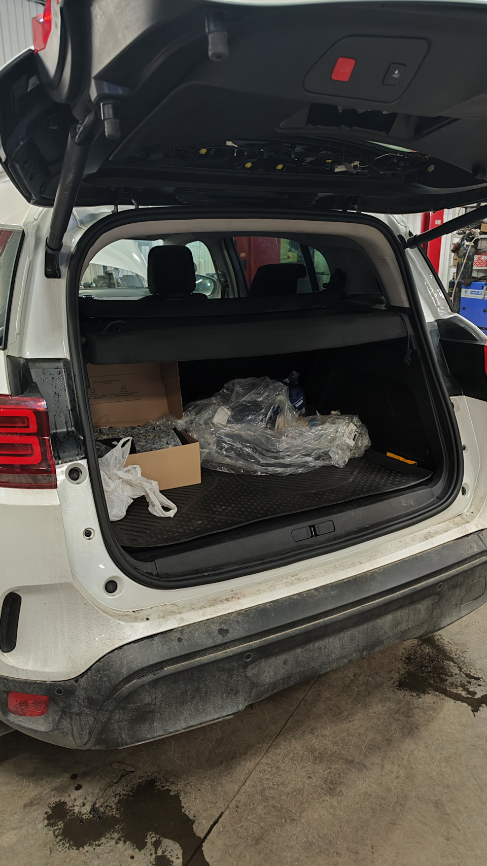Фото в бортжурнале Citroen C5 Aircross