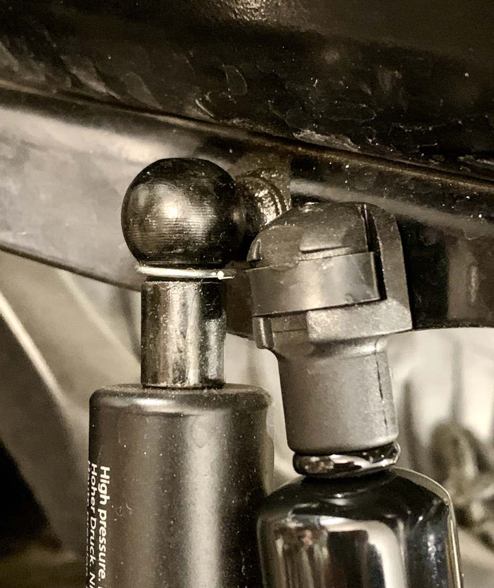 Фото в бортжурнале Chrysler LHS (1G)