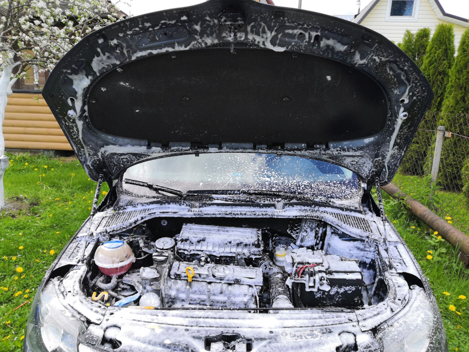 Фото в бортжурнале Skoda Rapid (1G)