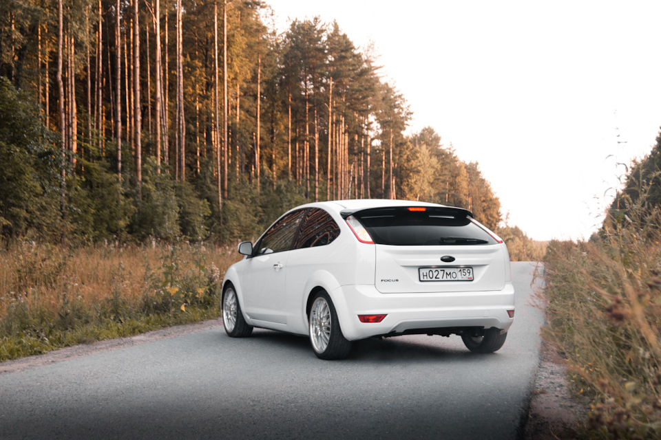 Фото в бортжурнале Ford Focus Hatchback II