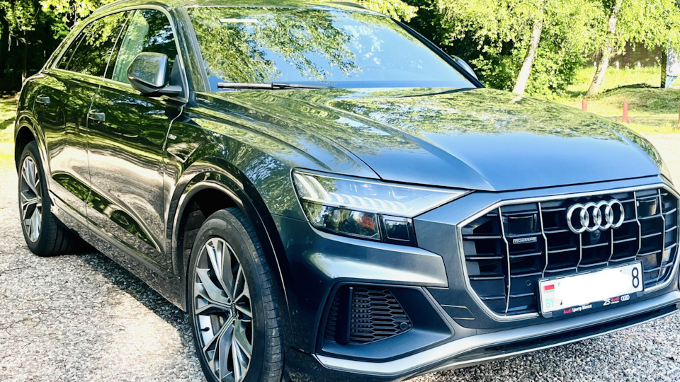 Audi Q8