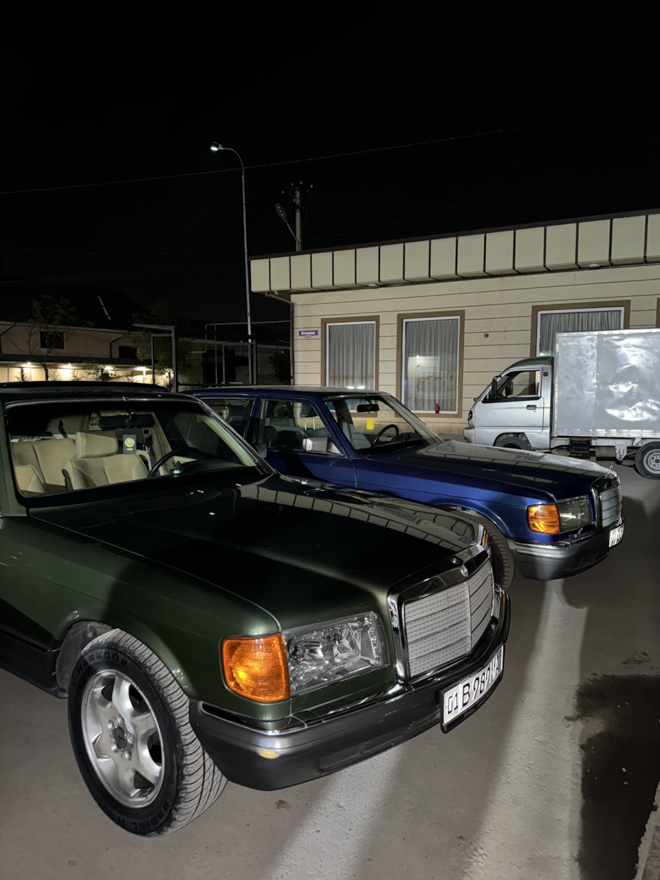Photo from the logbook Mercedes-Benz S-Class (W126)