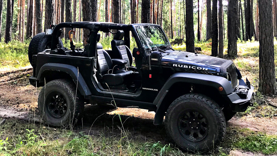 Jeep Wrangler Night Fury