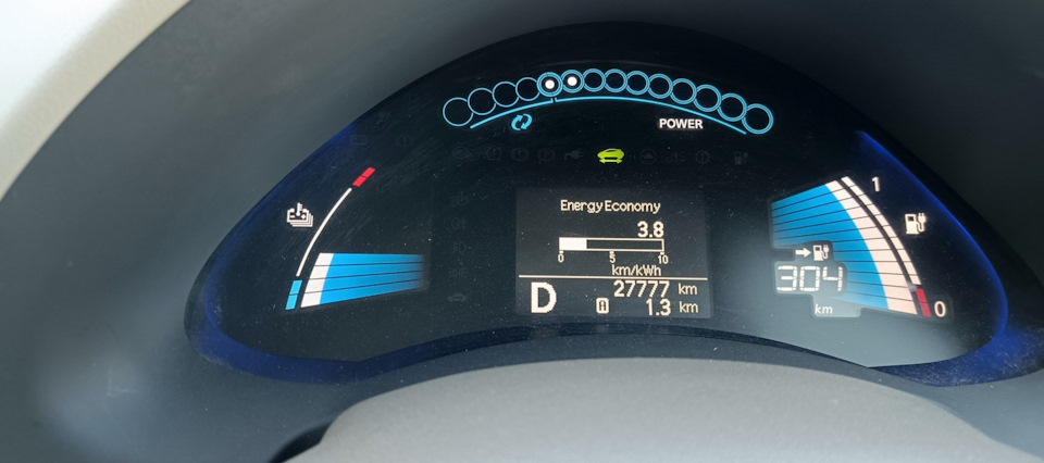 Стало — Nissan Leaf (1G)