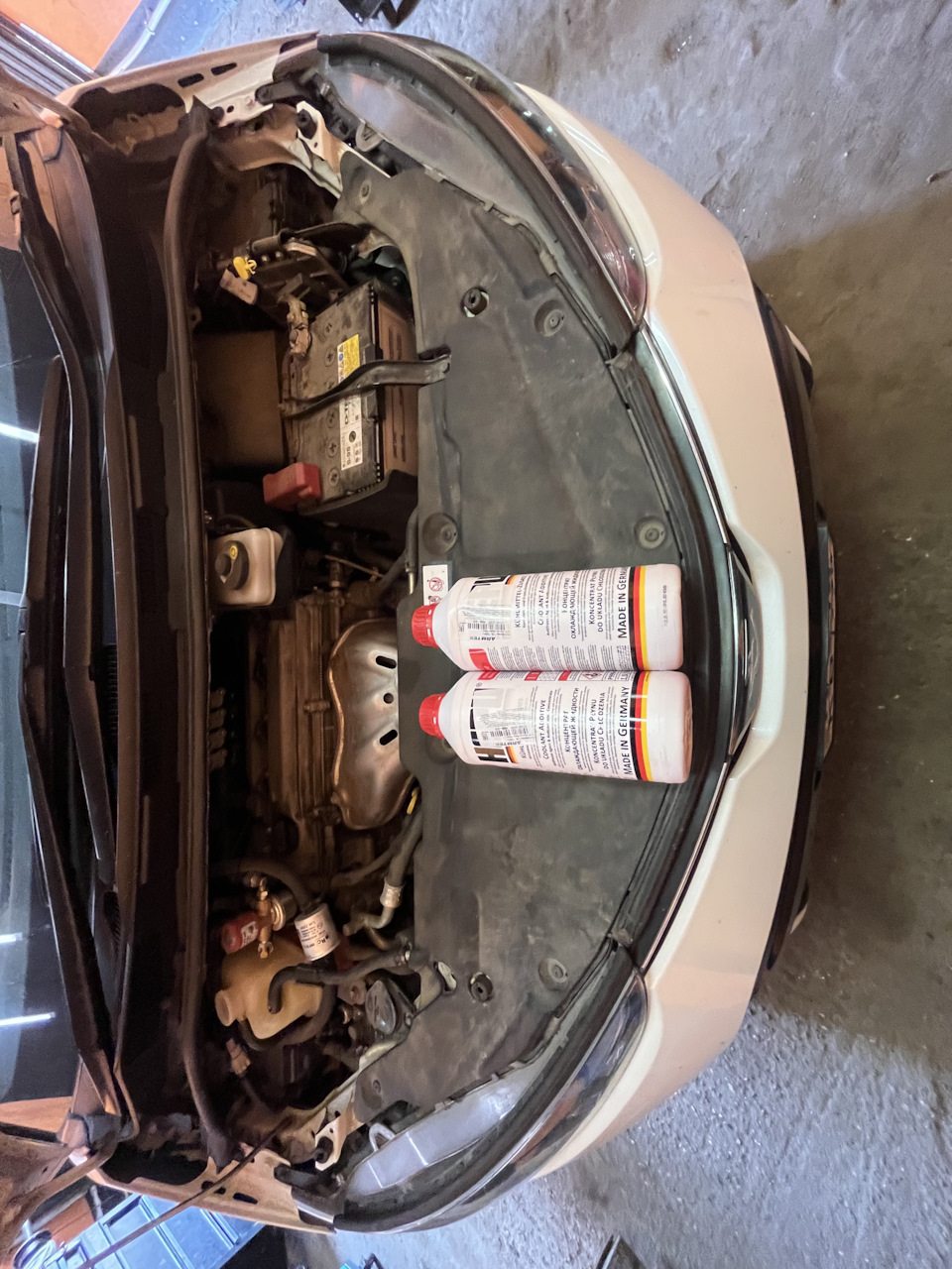 Фото в бортжурнале Toyota Estima (III)