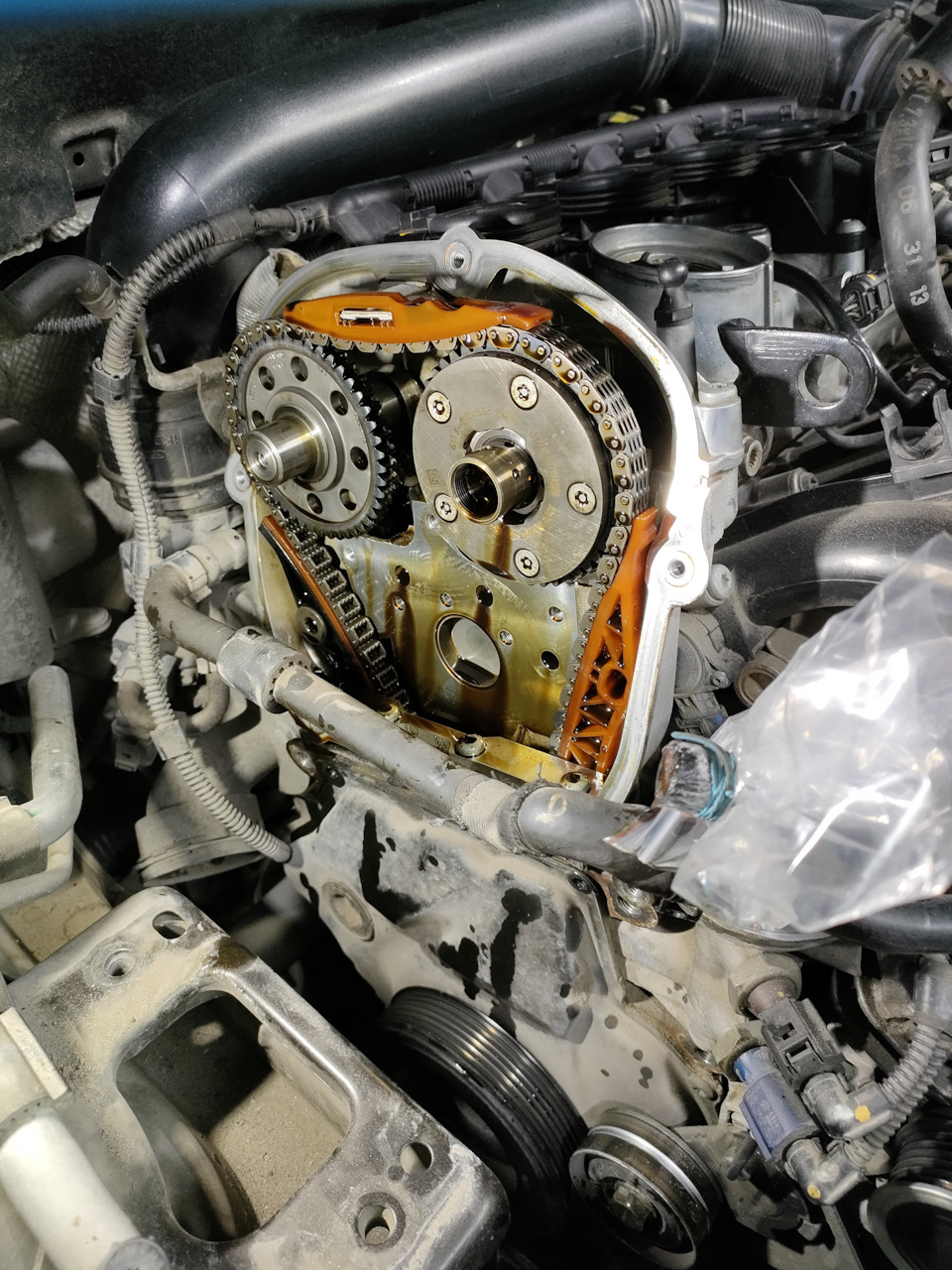 Башмак и успокоители стоят уже усиленные — Volkswagen Passat B7