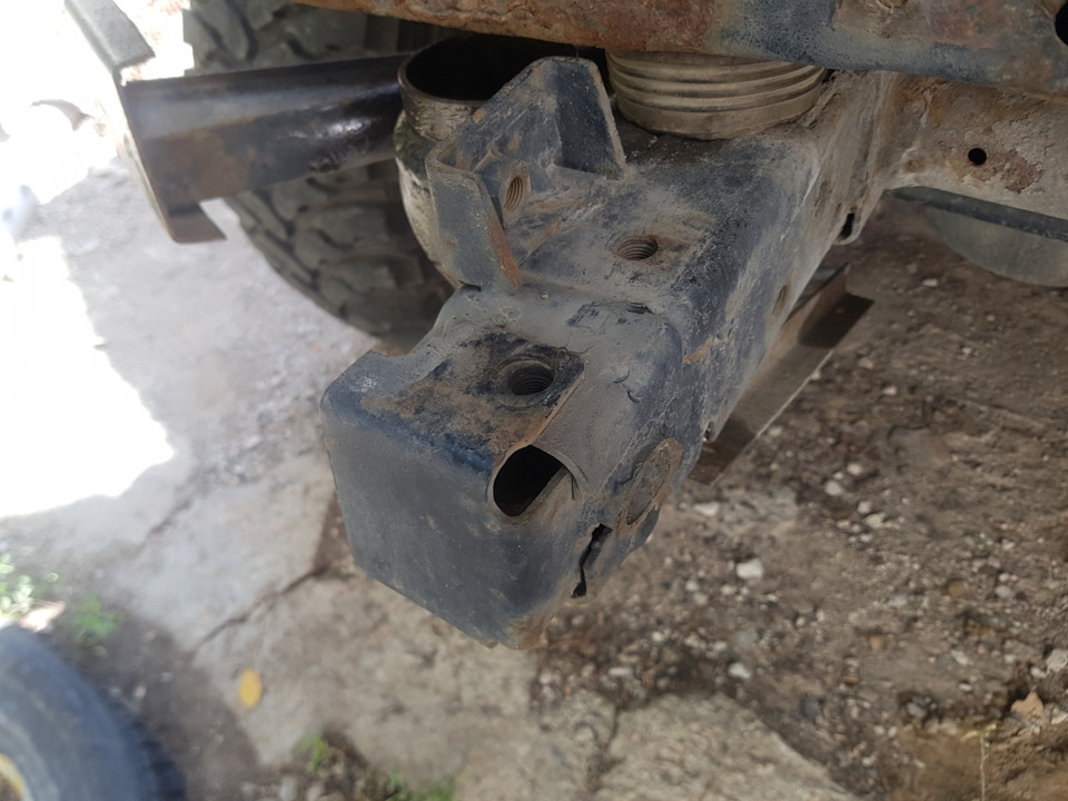 Фото в бортжурнале Nissan Patrol GR II (Y61)