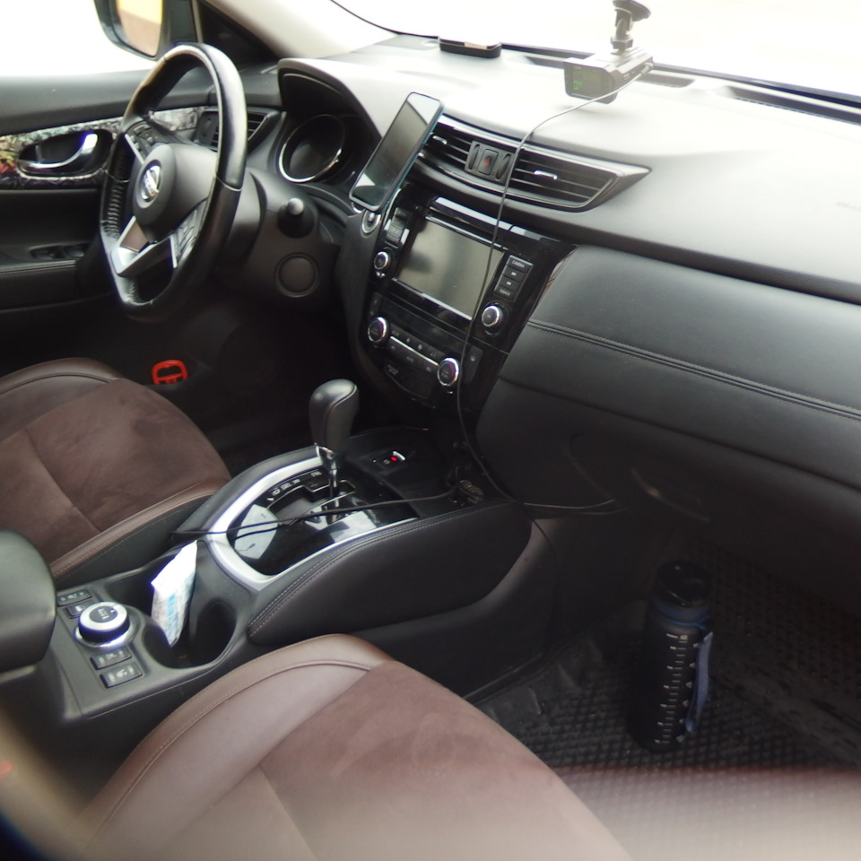 Фото в бортжурнале Nissan X-Trail III (t32)