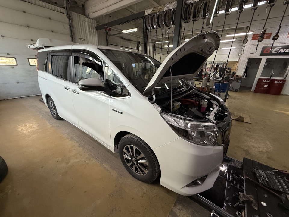 Photo from the logbook Toyota Esquire