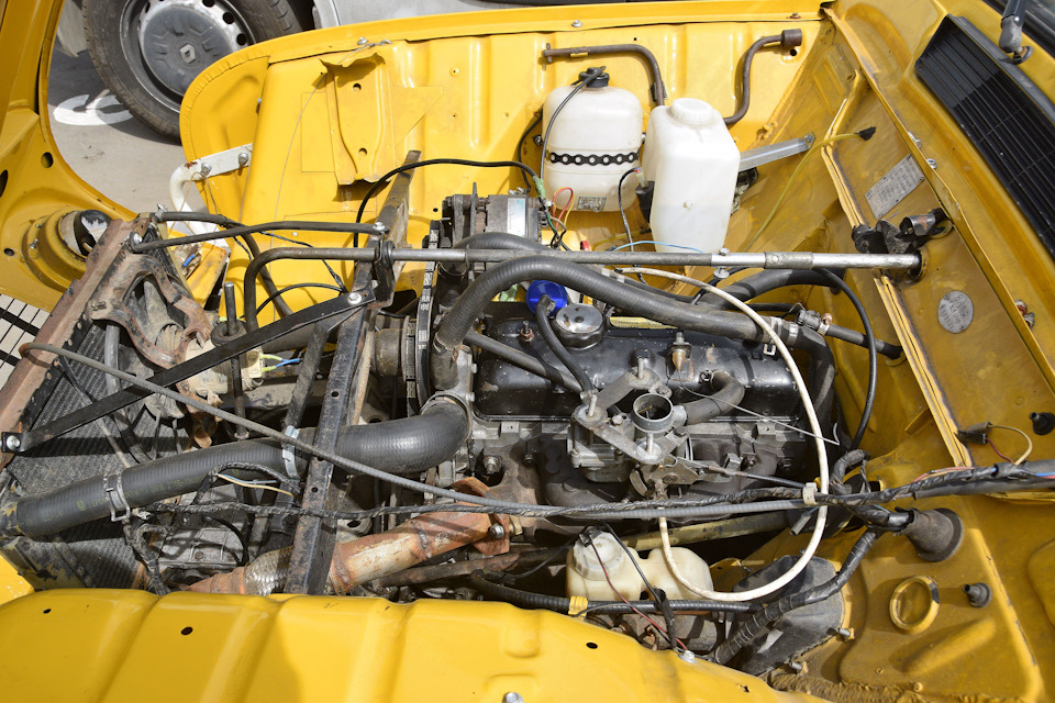 Photo from the logbook Renault 4