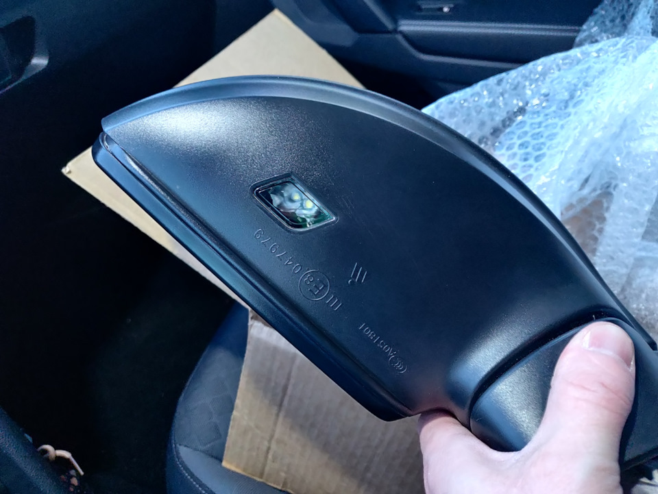 Фото в бортжурнале Volkswagen Tiguan (2G). Запчасти на фото: A051801