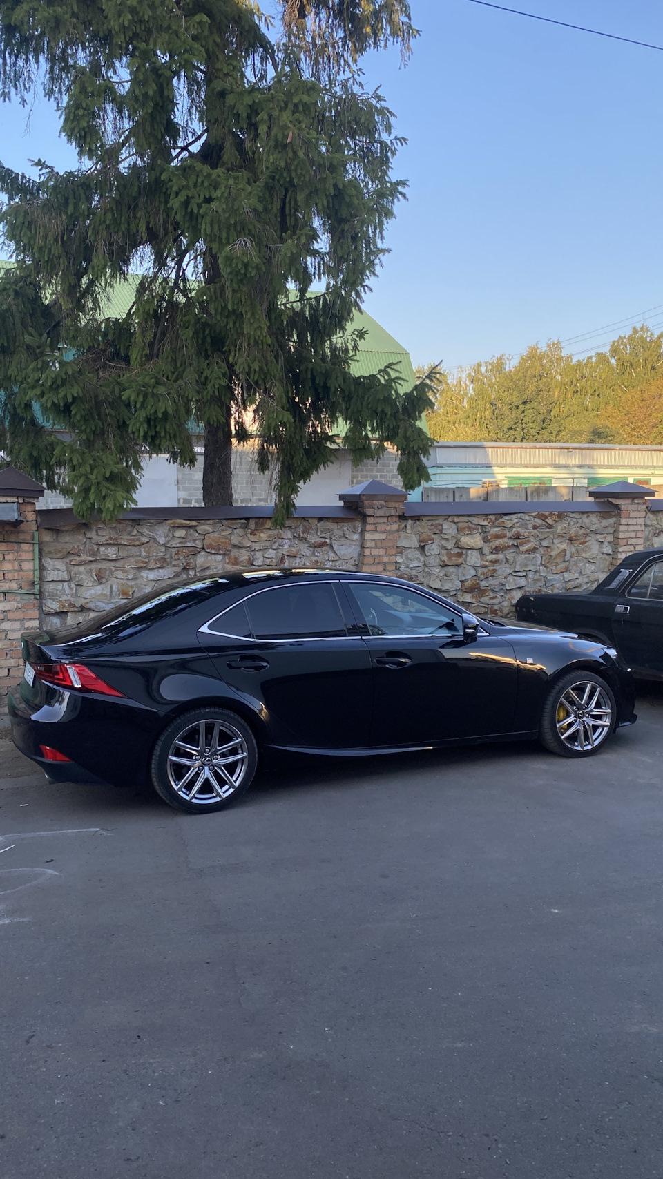 Фото в бортжурнале Lexus IS III