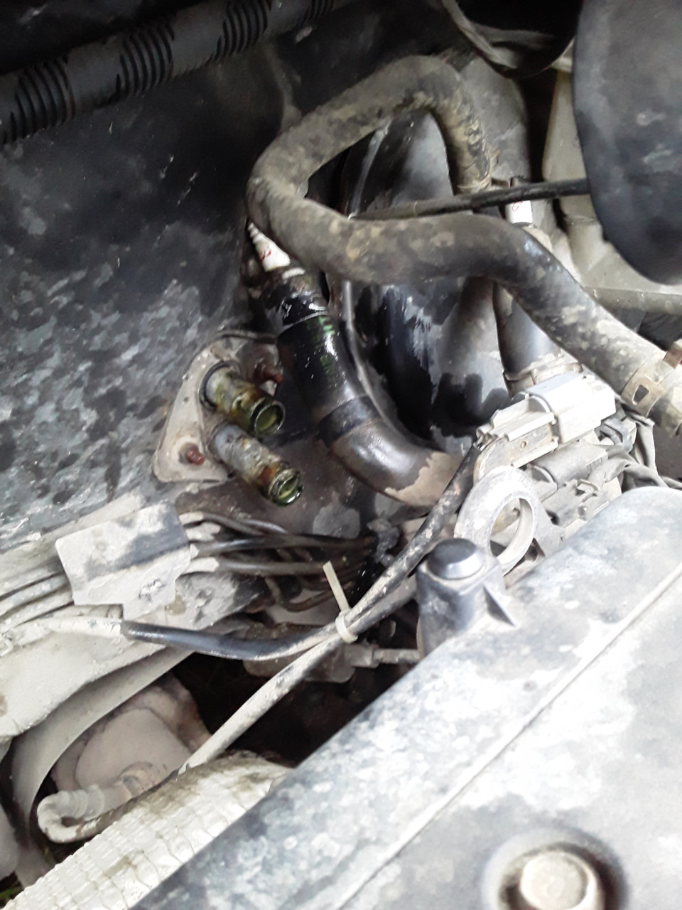 Фото в бортжурнале Hyundai i20 (1G)