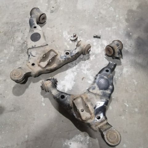 48069-60051 Рычаг передней подвески TOYOTA LAND CRUISER PRADO 150