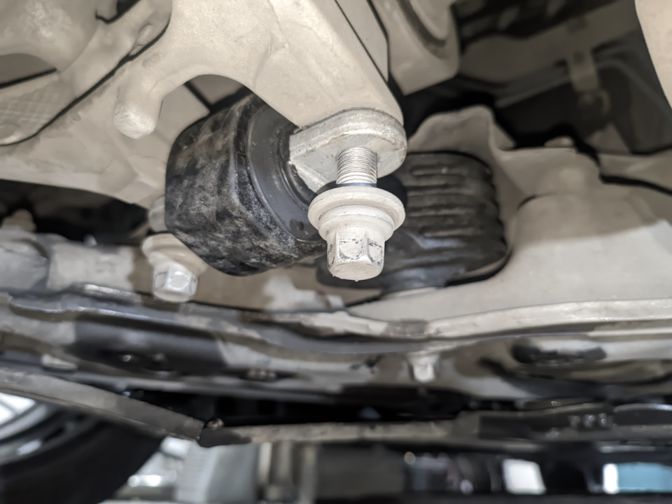 Фото в бортжурнале Honda Accord (10G)