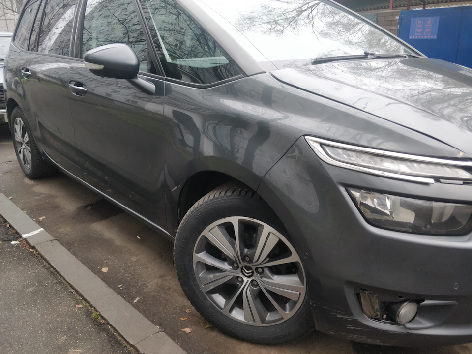 Фото в бортжурнале Citroen Grand C4 Picasso (2G)