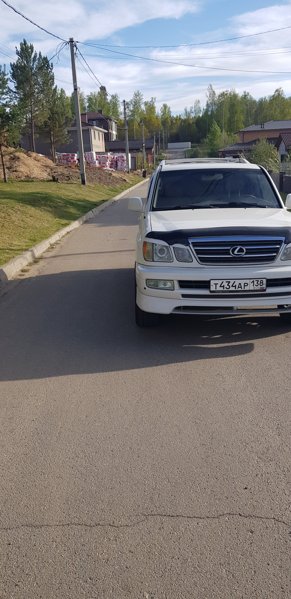 Фото в бортжурнале Lexus LX (UZJ100)