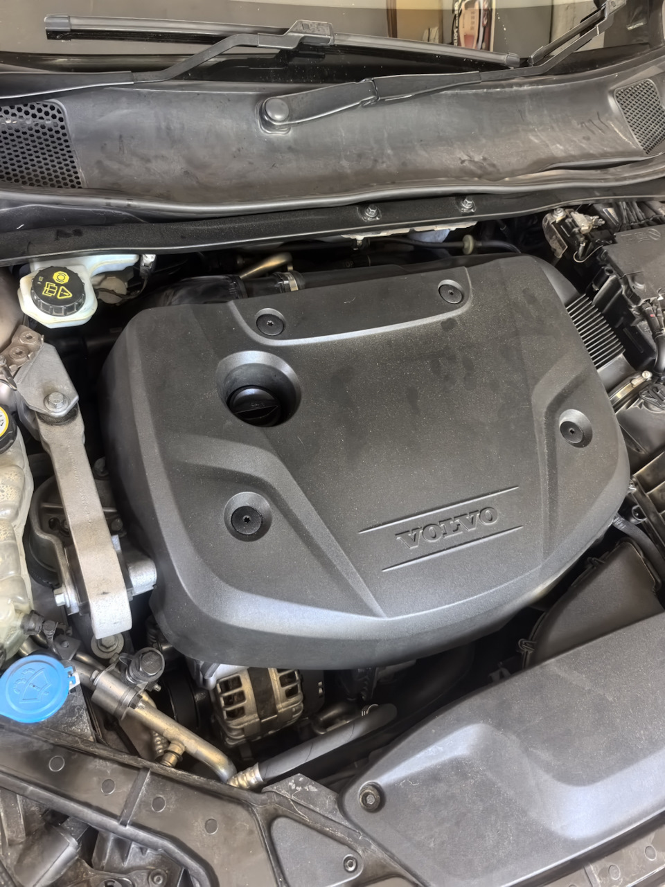 Photo from the logbook Volvo V40 (2G)