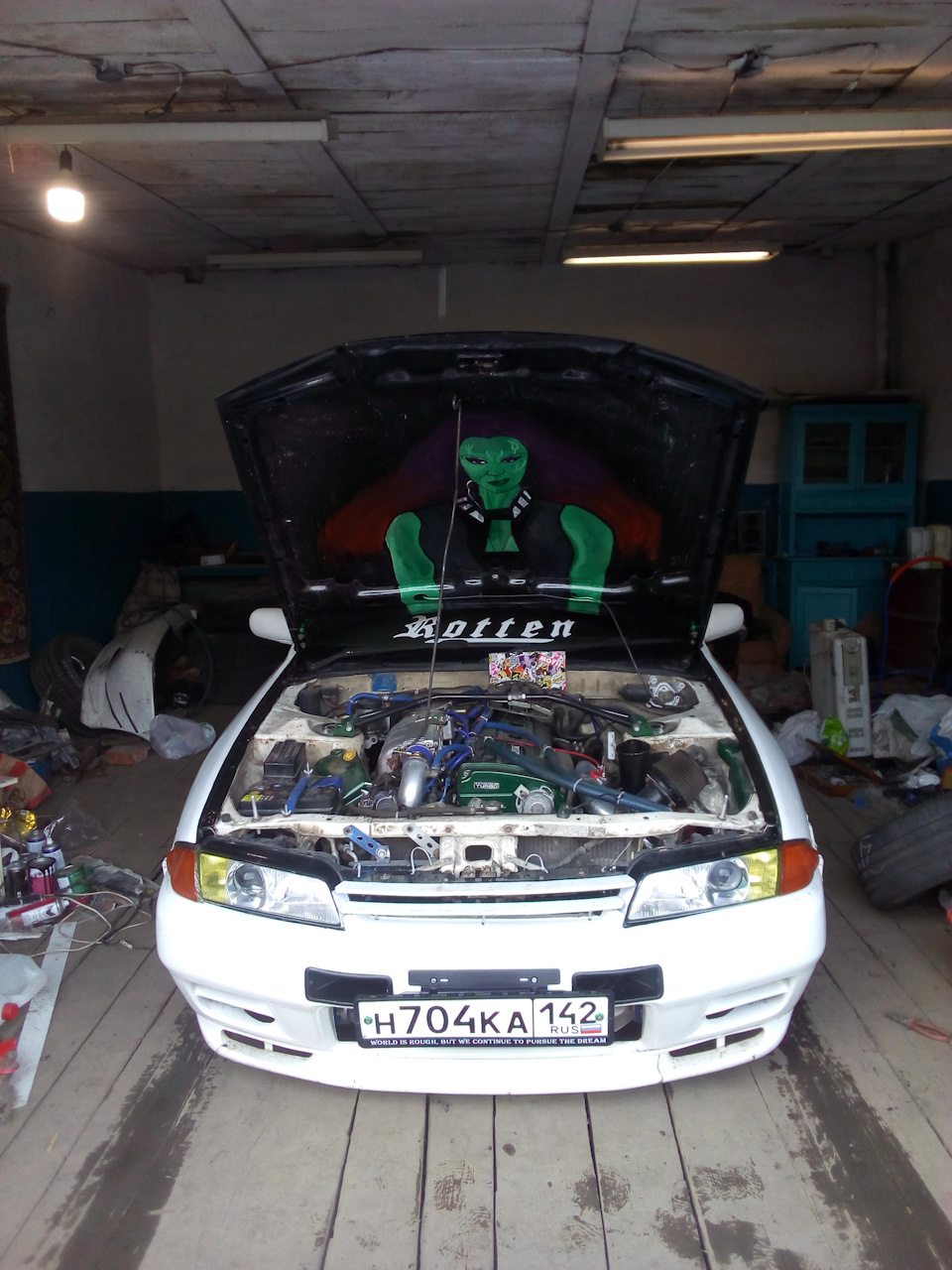 Photo from the logbook Nissan Skyline (R32)