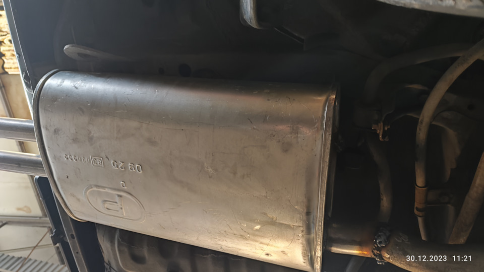 Влез четко, тютелька в тютельку) — Honda Prelude (BA4/BA5). Запчасти на фото: 3010035