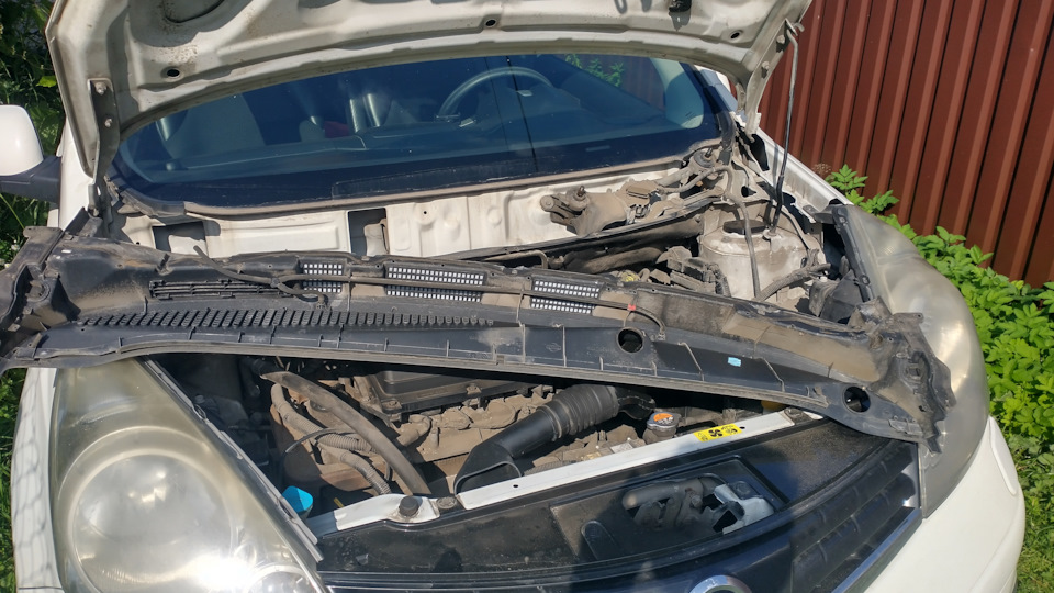 Photo from the logbook Nissan Note (1G)