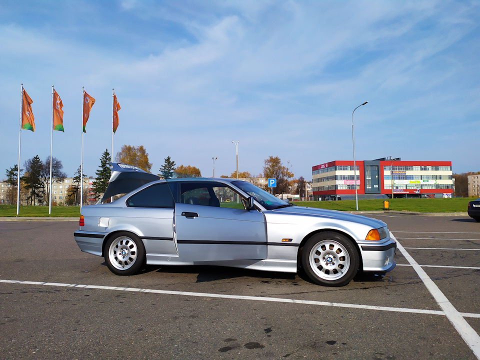 Фото в бортжурнале BMW 3 series Coupe (E36)
