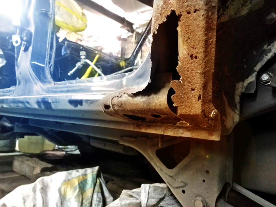 Поздно прикладывать подорожник :) — Toyota 4Runner (2G)