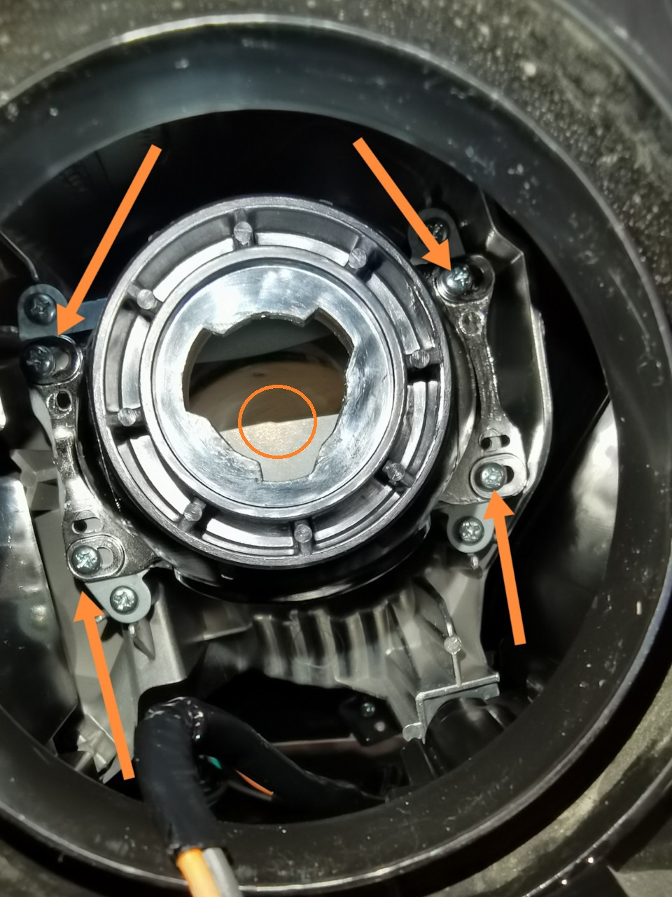 Фото в бортжурнале Nissan Note (2G)