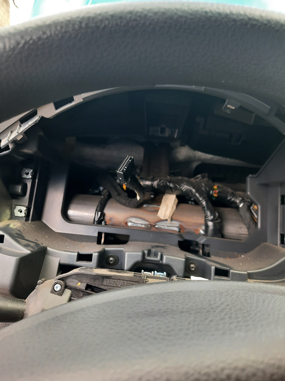 Фото в бортжурнале Renault Sandero 2G
