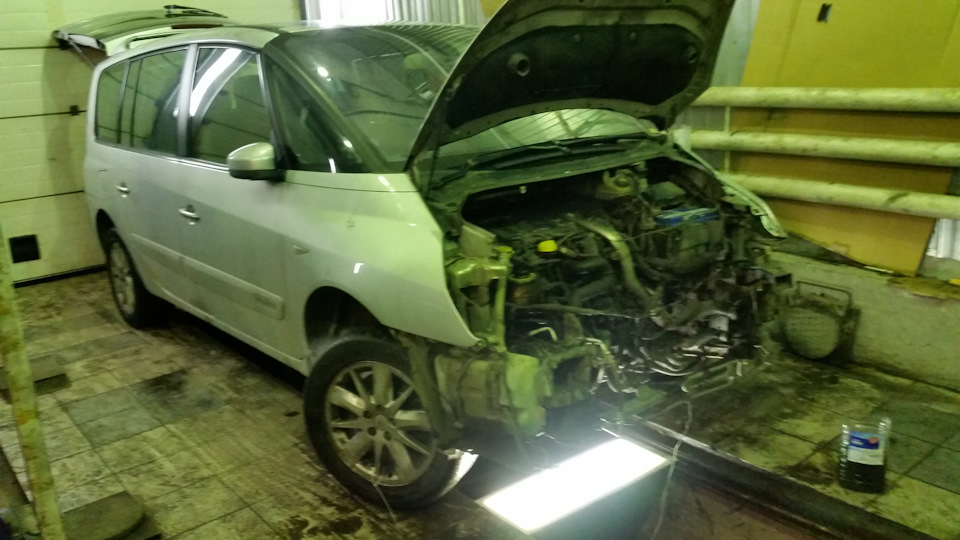 Фото в бортжурнале Renault Espace (4G)