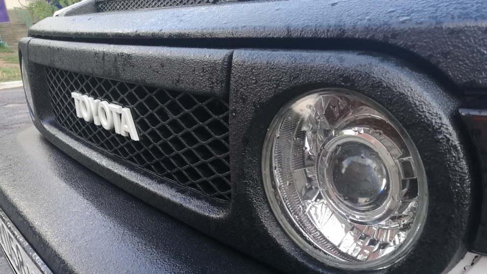 Toyota FJ Cruiser